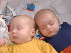 Jonte und Theda schlafen